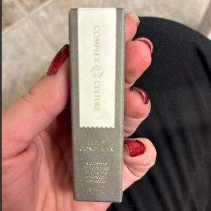 Complex Culture letup concealer L200